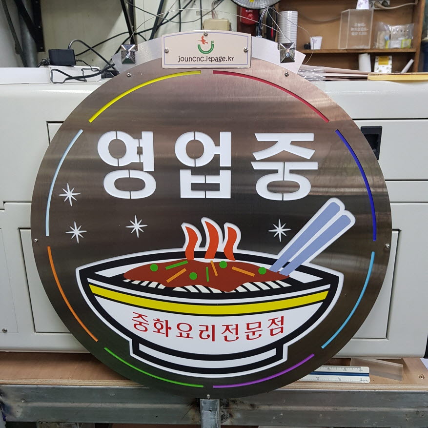 3076749350_Bf3knaPV_2ec82973dee4252ffc2bd48b0c44686b3b163502.jpg 이미지크게보기